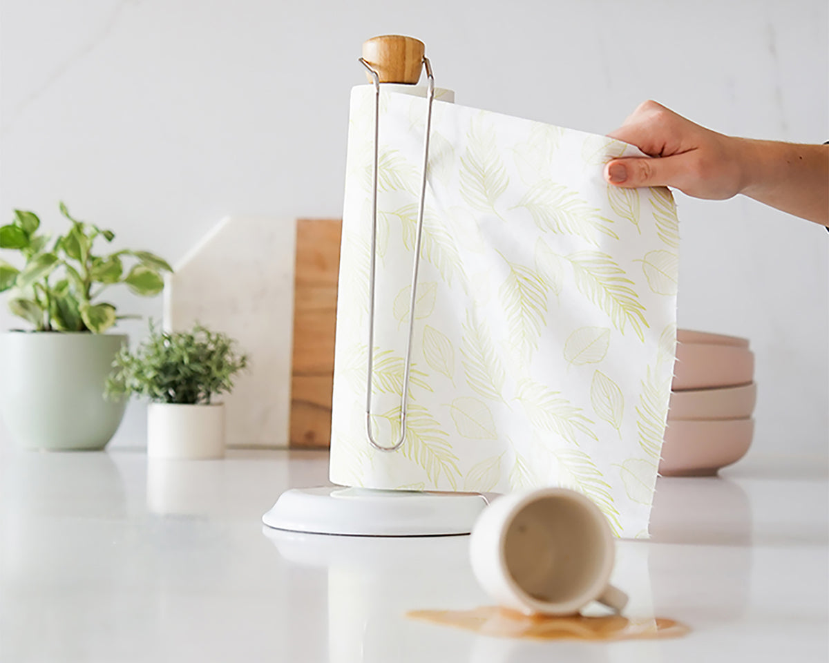 http://hivebrands.com/cdn/shop/collections/Full-Circle_Reusable-Bamboo-Towels_Lifestyle_1200x960_8f4c46d6-182e-4e26-9386-b61e4ecbc6d9.jpg?v=1614289720